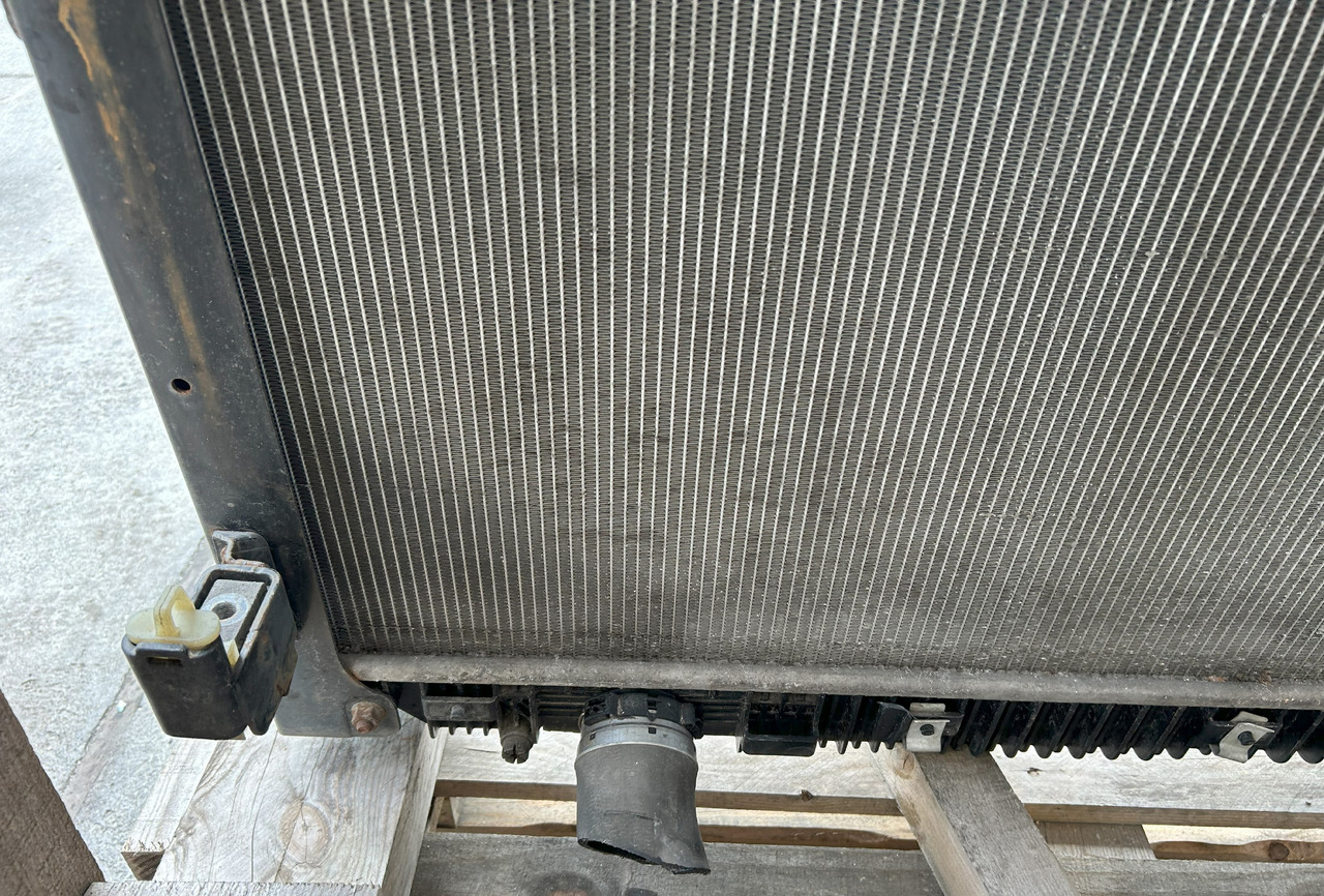 Mercedes ACTROS MP4 COOLERS SET - Радиатор: фото 5 Mercedes ACTROS MP4 COOLERS SET - Радиатор: фото 5