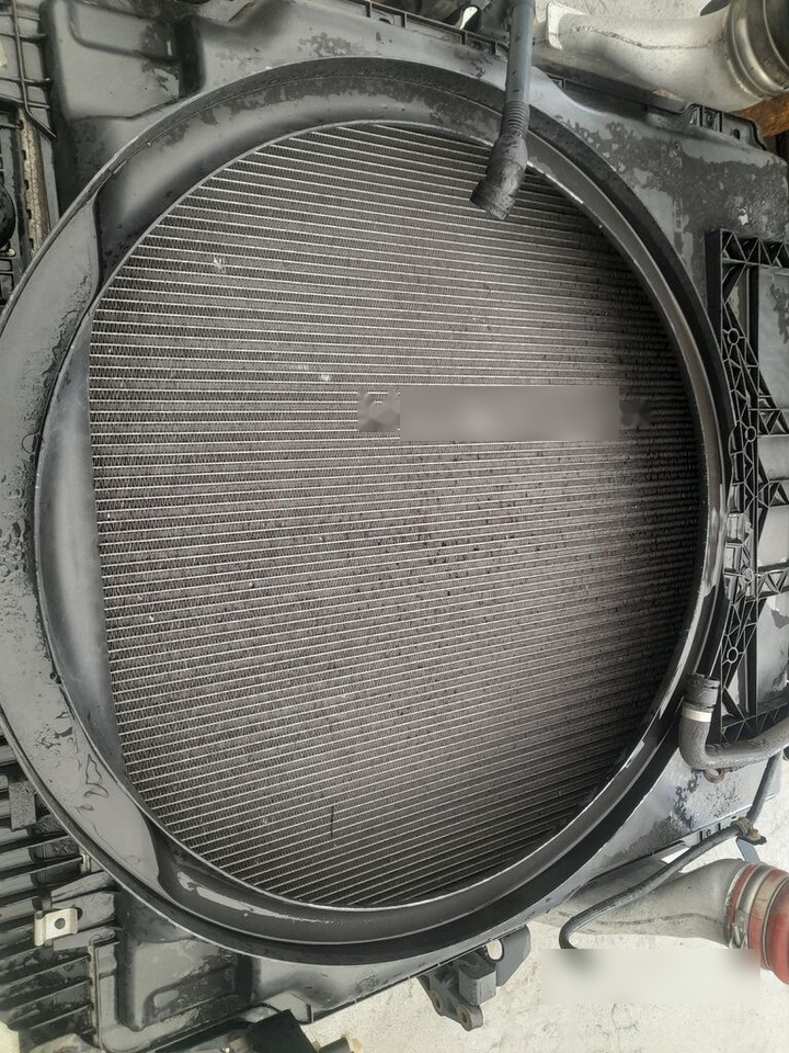 Mercedes-Benz ACTROS MP4 A9605000002 / A9605003601 Mercedes-Benz truck - Радиатор для Грузовиков: фото 3 Mercedes-Benz ACTROS MP4 A9605000002 / A9605003601 Mercedes-Benz truck - Радиатор для Грузовиков: фото 3