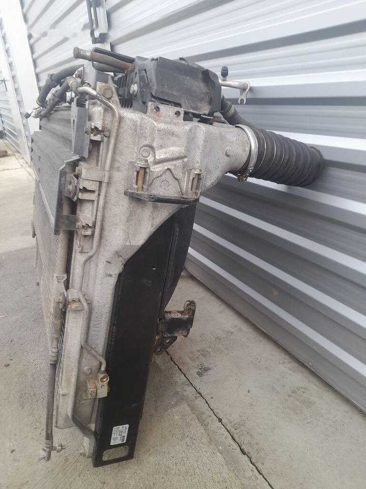 Mercedes-Benz ACTROS MP4 A9605002801 - Интеркулер для Грузовиков: фото 2 Mercedes-Benz ACTROS MP4 A9605002801 - Интеркулер для Грузовиков: фото 2