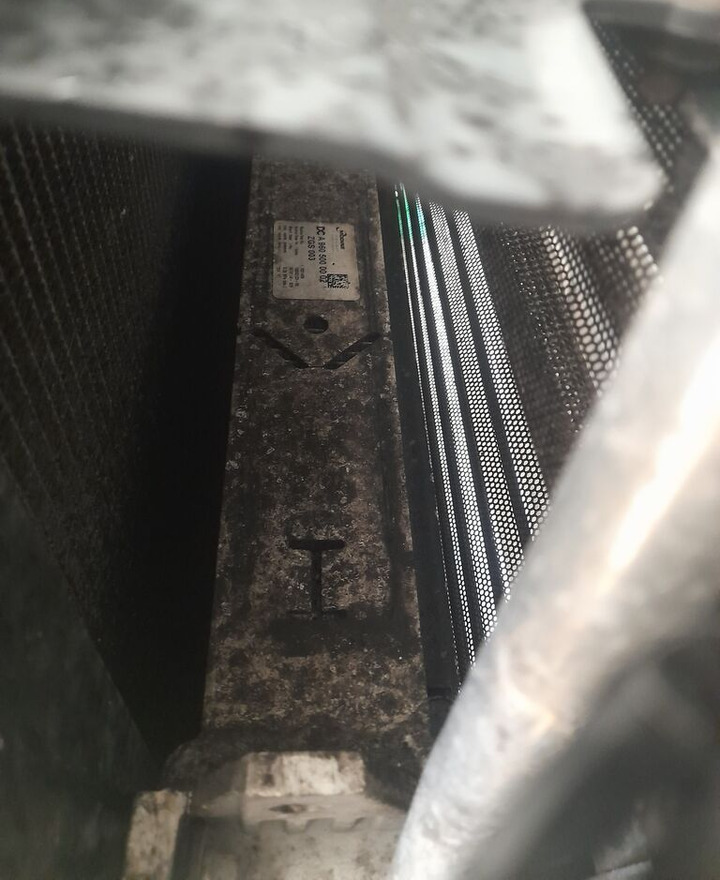 Mercedes-Benz ACTROS MP4 A9605003601 /A9605000002 Mercedes-Benz truck - Радиатор для Грузовиков: фото 5 Mercedes-Benz ACTROS MP4 A9605003601 /A9605000002 Mercedes-Benz truck - Радиатор для Грузовиков: фото 5