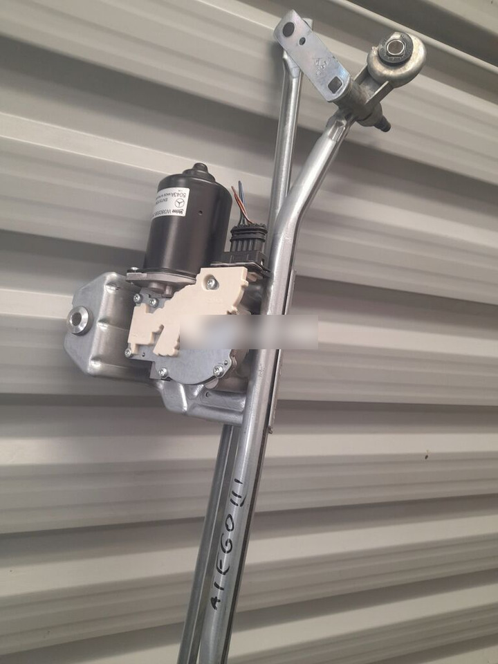 Mercedes-Benz ATEGO 2023 - Щетка стеклоочистителя для Грузовиков: фото 2 Mercedes-Benz ATEGO 2023 - Щетка стеклоочистителя для Грузовиков: фото 2