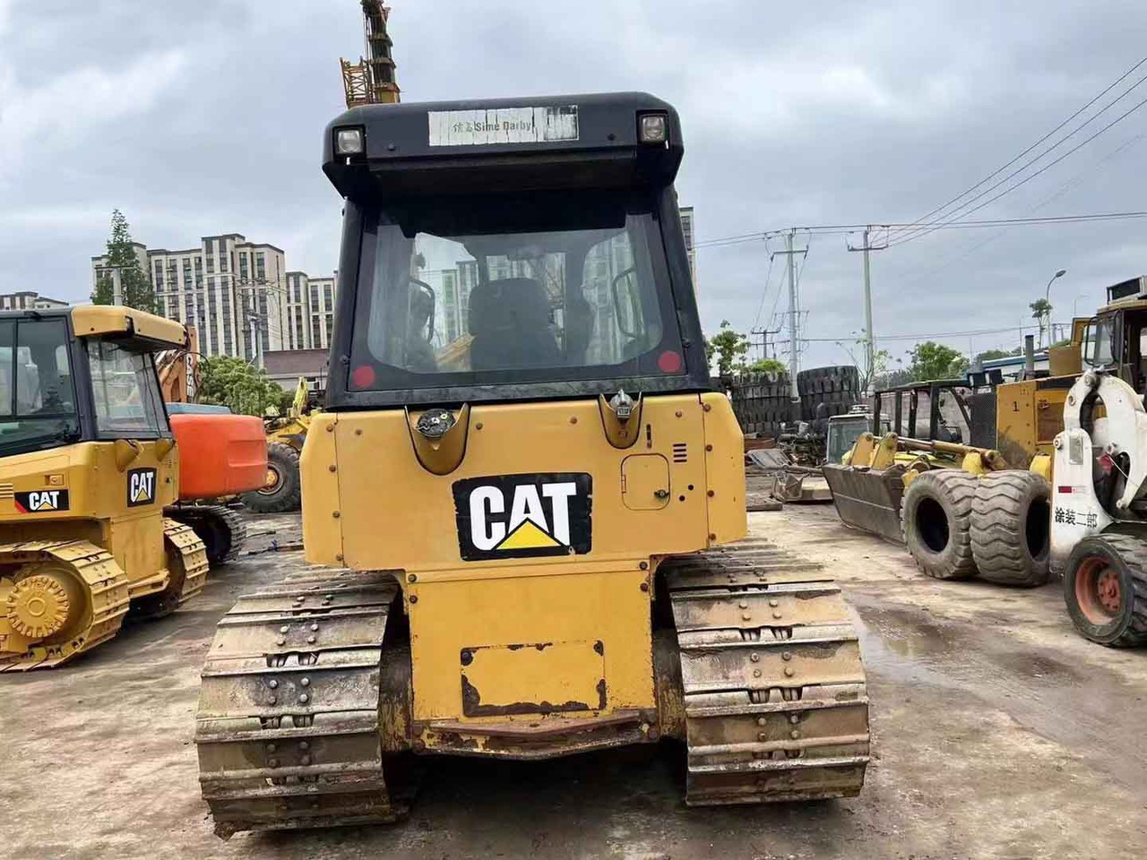 Caterpillar Bulldozer Used Condition CAT D5K LGP Original Color - Бульдозер: фото 4 Caterpillar Bulldozer Used Condition CAT D5K LGP Original Color - Бульдозер: фото 4