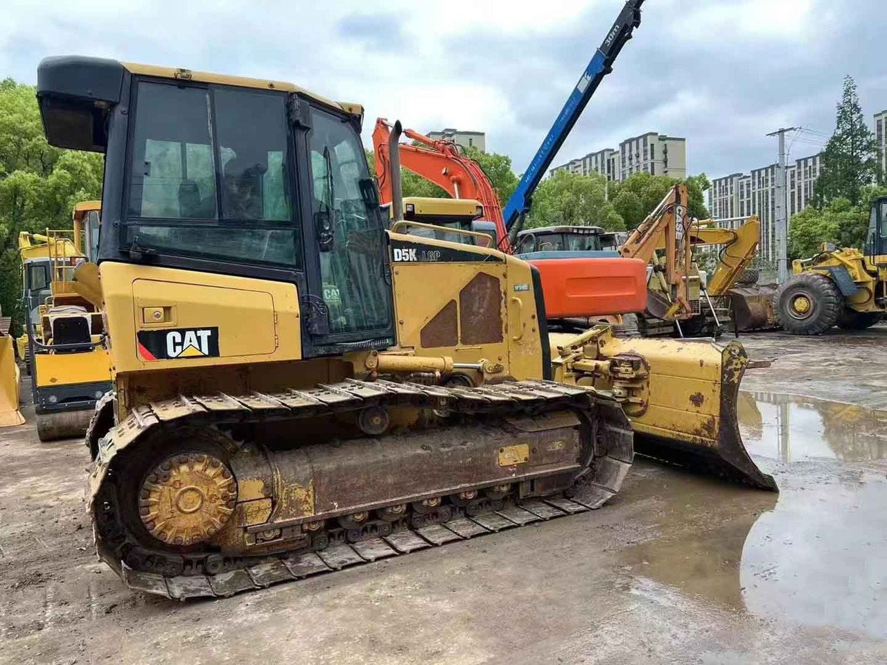 Caterpillar Bulldozer Used Condition CAT D5K LGP Original Color - Бульдозер: фото 2 Caterpillar Bulldozer Used Condition CAT D5K LGP Original Color - Бульдозер: фото 2