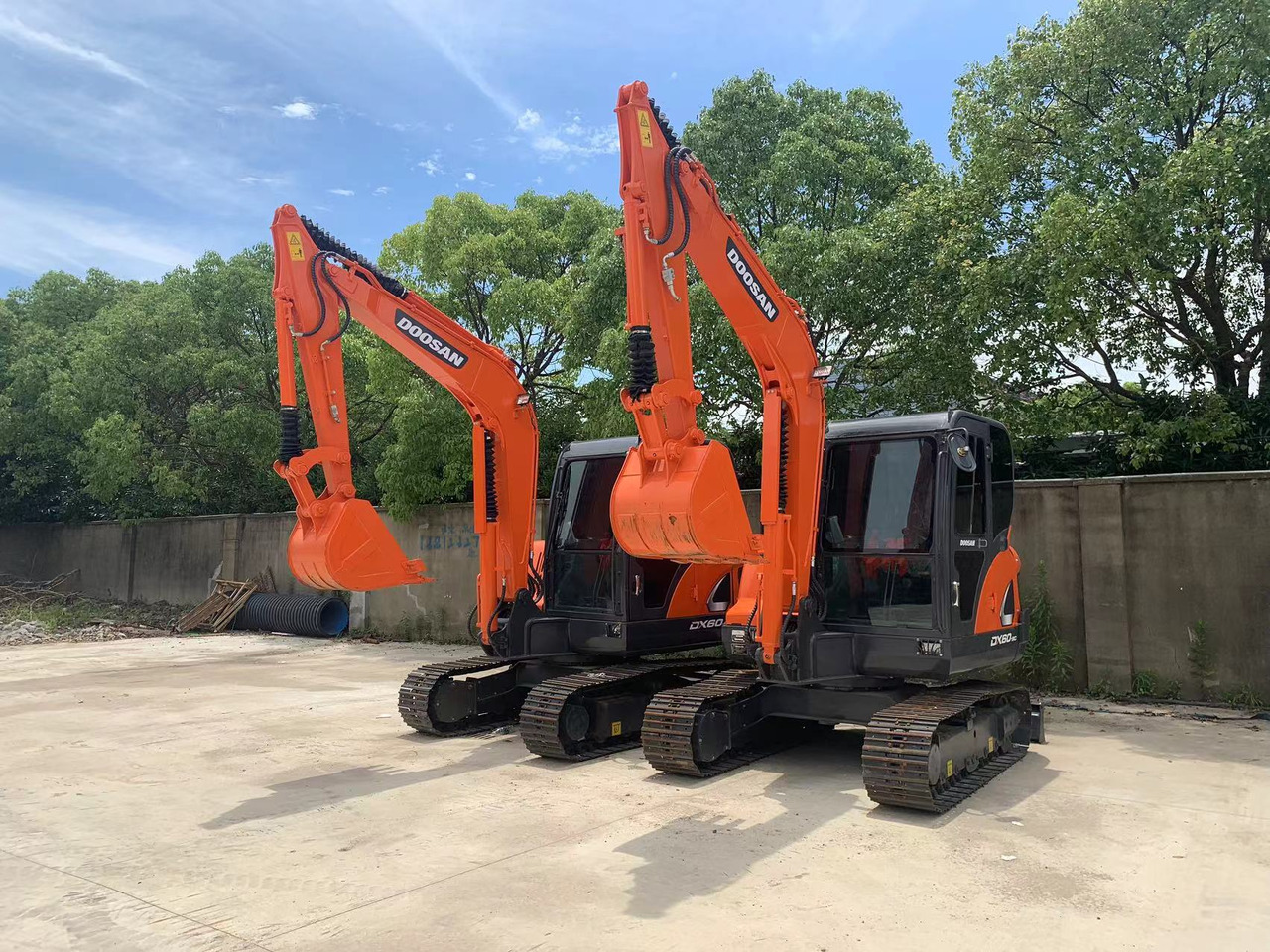DOOSAN DX60 Good price 6 ton Small Excavator - Гусеничный экскаватор: фото 5 DOOSAN DX60 Good price 6 ton Small Excavator - Гусеничный экскаватор: фото 5