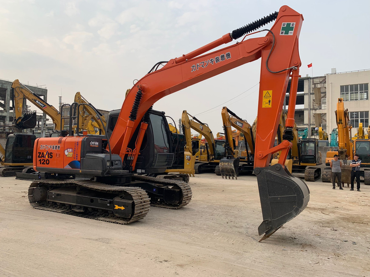 Hitachi Excavator ZX120 Good Price Used Excavator 12 ton Capacity - Гусеничный экскаватор: фото 5 Hitachi Excavator ZX120 Good Price Used Excavator 12 ton Capacity - Гусеничный экскаватор: фото 5