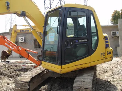 Japan Made Used 6t Komatsu PC60 PC60-7 Mini Excavator - Гусеничный экскаватор: фото 1 Japan Made Used 6t Komatsu PC60 PC60-7 Mini Excavator - Гусеничный экскаватор: фото 1