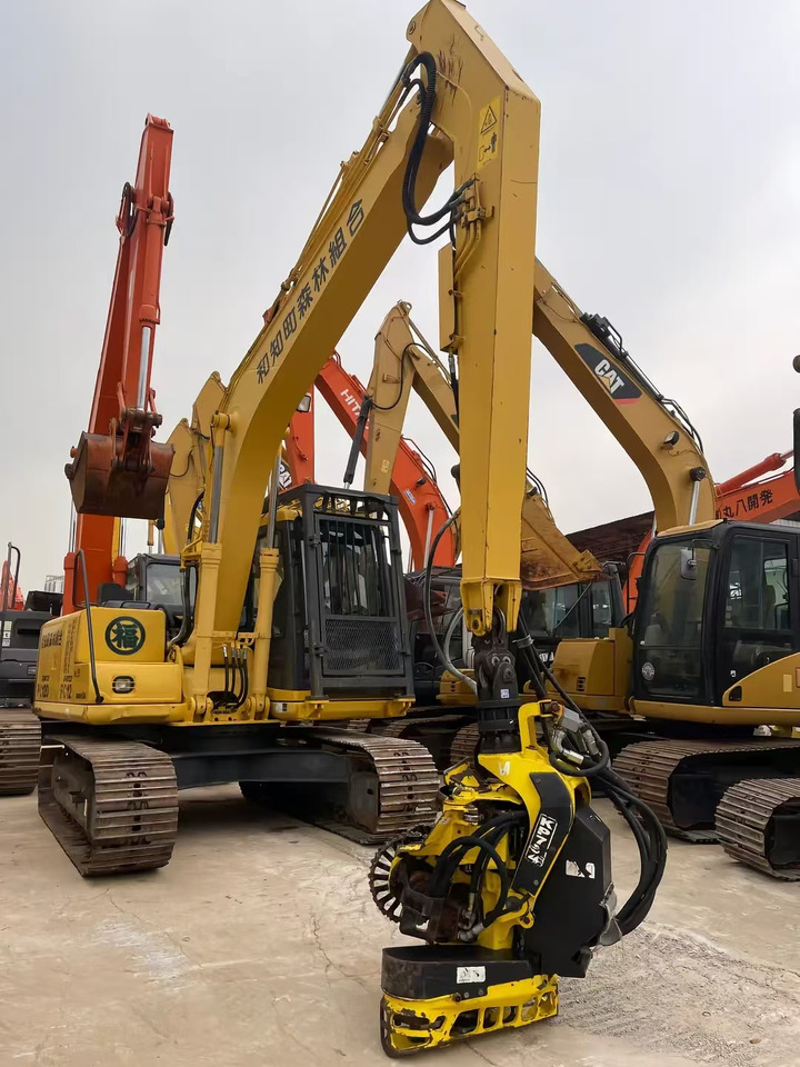 Komatsu Tree Remover PC120 Excavator with Tree Shear - Гусеничный экскаватор: фото 1 Komatsu Tree Remover PC120 Excavator with Tree Shear - Гусеничный экскаватор: фото 1