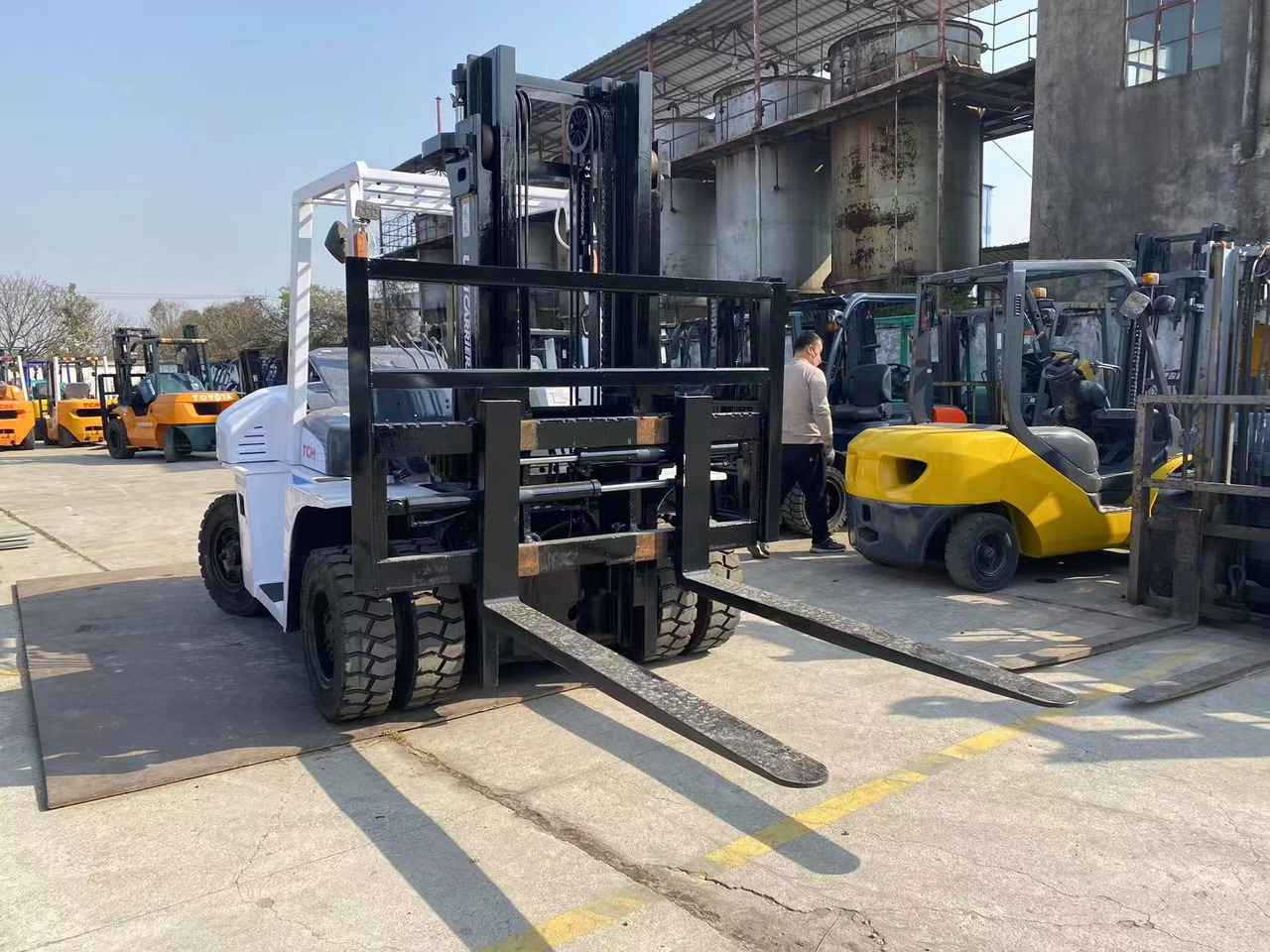 TCM 7 ton Diesel Forklift Used Condition FD70 Forklift Truck - Дизельный погрузчик: фото 4 TCM 7 ton Diesel Forklift Used Condition FD70 Forklift Truck - Дизельный погрузчик: фото 4