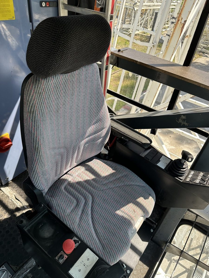 LIEBHERR 280 EC-H 12 Litronic slewing part - Кран: фото 5 LIEBHERR 280 EC-H 12 Litronic slewing part - Кран: фото 5