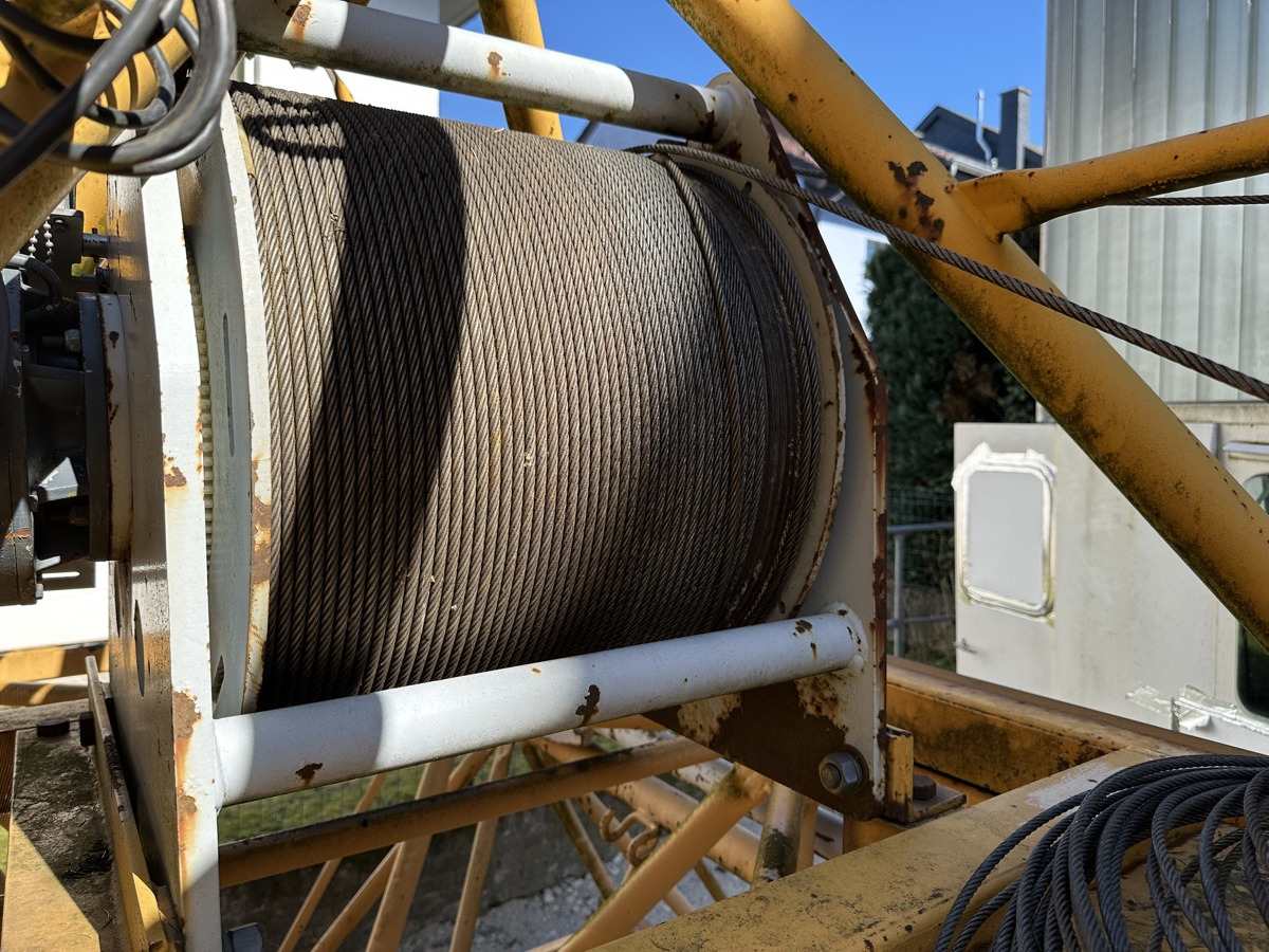 POTAIN MD 235 A J10 - Башенный кран: фото 4 POTAIN MD 235 A J10 - Башенный кран: фото 4