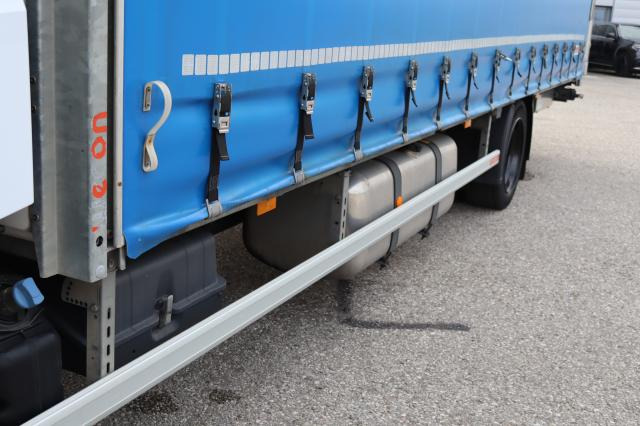 Mercedes-Benz Actros 1833 L nR - Тентованный грузовик: фото 4 Mercedes-Benz Actros 1833 L nR - Тентованный грузовик: фото 4