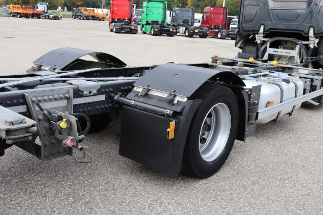 Mercedes-Benz Actros 1842 L nR - Грузовик-контейнеровоз/ Сменный кузов: фото 5 Mercedes-Benz Actros 1842 L nR - Грузовик-контейнеровоз/ Сменный кузов: фото 5