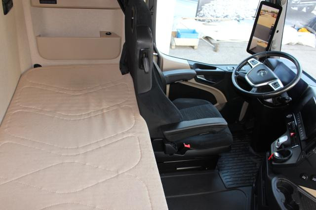 Грузовик-контейнеровоз/ Сменный кузов Mercedes-Benz Actros 2545: фото 9 Грузовик-контейнеровоз/ Сменный кузов Mercedes-Benz Actros 2545: фото 9