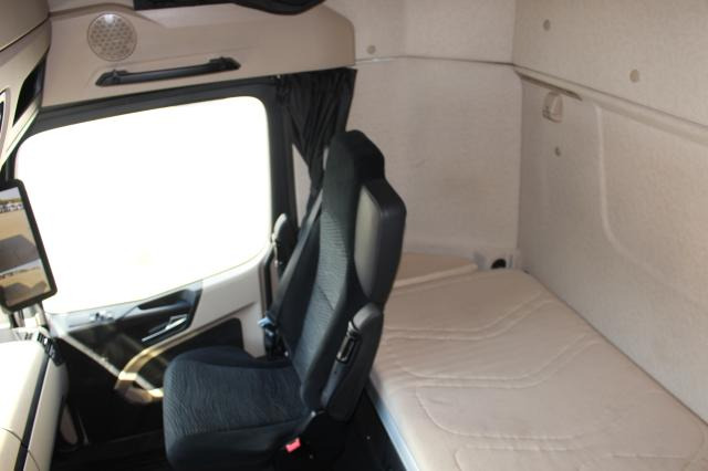 Грузовик-контейнеровоз/ Сменный кузов Mercedes-Benz Actros 2545: фото 10 Грузовик-контейнеровоз/ Сменный кузов Mercedes-Benz Actros 2545: фото 10