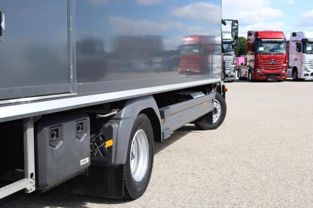 Mercedes-Benz Atego 1223 L - Грузовик с закрытым кузовом: фото 5 Mercedes-Benz Atego 1223 L - Грузовик с закрытым кузовом: фото 5
