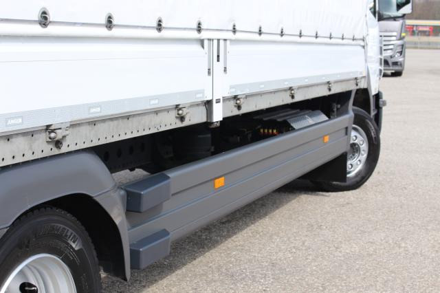 Mercedes-Benz Atego 1224 L - Тентованный грузовик: фото 5 Mercedes-Benz Atego 1224 L - Тентованный грузовик: фото 5