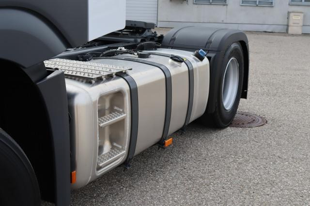 Mercedes-Benz Actros 1842 LS - Тягач: фото 3 Mercedes-Benz Actros 1842 LS - Тягач: фото 3