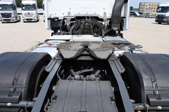 Mercedes-Benz Actros 1848LS DRIVEREXTENT+ - Тягач: фото 5 Mercedes-Benz Actros 1848LS DRIVEREXTENT+ - Тягач: фото 5