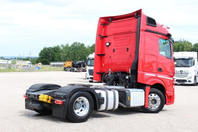 Mercedes-Benz Actros 1863LS NEUZUSTAND - Тягач: фото 3 Mercedes-Benz Actros 1863LS NEUZUSTAND - Тягач: фото 3