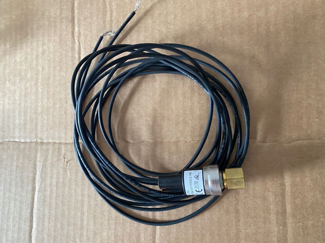O&K Terex RH120 RH170 RH200 RH340 6030 6040 6050 6060 Switch 1462616 4017067 535-0636 - Запчасти для Грузовиков: фото 1 O&K Terex RH120 RH170 RH200 RH340 6030 6040 6050 6060 Switch 1462616 4017067 535-0636 - Запчасти для Грузовиков: фото 1