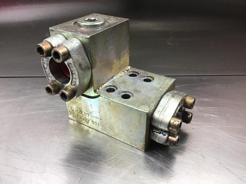 Liebherr A934C Li / R934 IND / R934C / R944C Li - Гидравлика: фото 1 Liebherr A934C Li / R934 IND / R934C / R944C Li - Гидравлика: фото 1