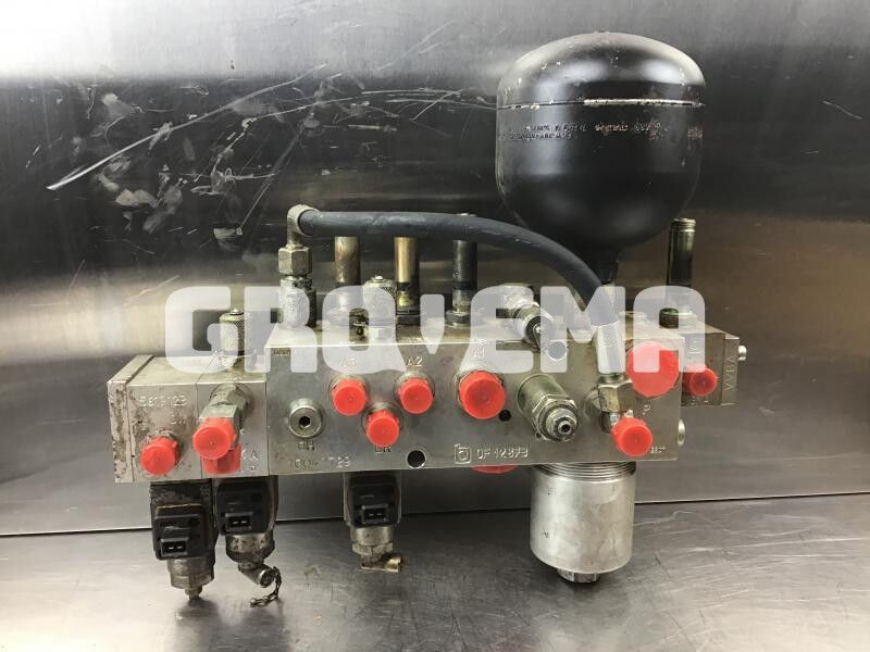 Liebherr A944C Li / A934C Li / R944C Li / R954C / A954C Li / R934C - Гидравлика: фото 2 Liebherr A944C Li / A934C Li / R944C Li / R954C / A954C Li / R934C - Гидравлика: фото 2