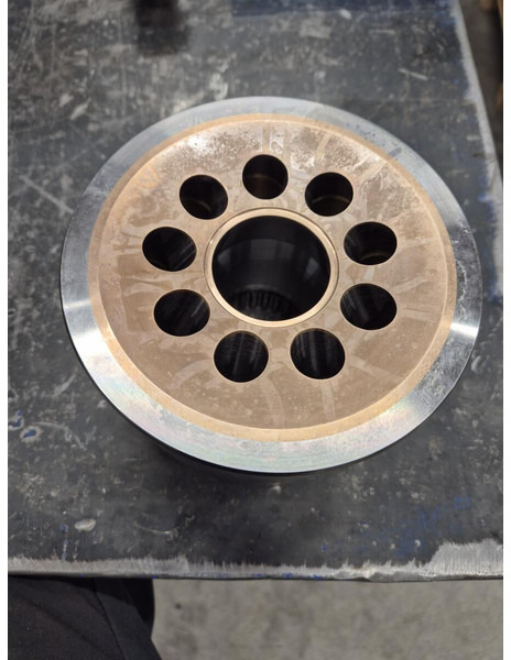 Liebherr A944C Li / A944B Li / R944C Li - Гидравлика: фото 5 Liebherr A944C Li / A944B Li / R944C Li - Гидравлика: фото 5