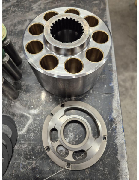 Liebherr A944C Li / A944B Li / R944C Li - Гидравлика: фото 3 Liebherr A944C Li / A944B Li / R944C Li - Гидравлика: фото 3