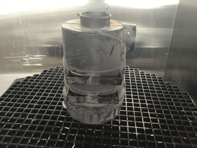 Liebherr Air Filter - Система впуска: фото 5 Liebherr Air Filter - Система впуска: фото 5