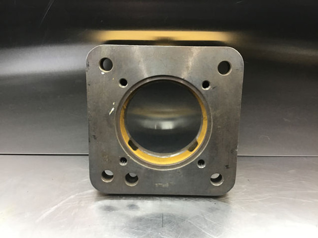 Новый Подвеска Liebherr Bearing Flance: фото 1