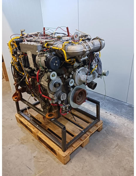 Liebherr D934 A7 129 KW - Двигатель: фото 2 Liebherr D934 A7 129 KW - Двигатель: фото 2