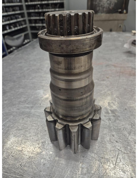 Liebherr Drive Shaft - Ось и запчасти: фото 1 Liebherr Drive Shaft - Ось и запчасти: фото 1