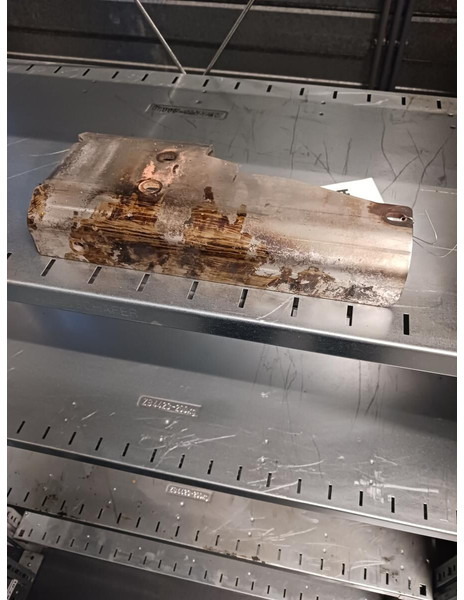 Liebherr HEAT PROTECTION SHEET - Двигатель: фото 1 Liebherr HEAT PROTECTION SHEET - Двигатель: фото 1