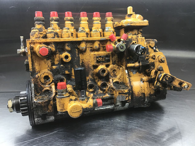 Liebherr Injection Pump - Топливный насос: фото 1 Liebherr Injection Pump - Топливный насос: фото 1