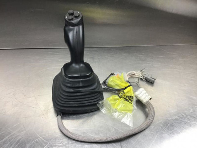 Liebherr Joystick Right - Рычаг переключения передач: фото 5 Liebherr Joystick Right - Рычаг переключения передач: фото 5