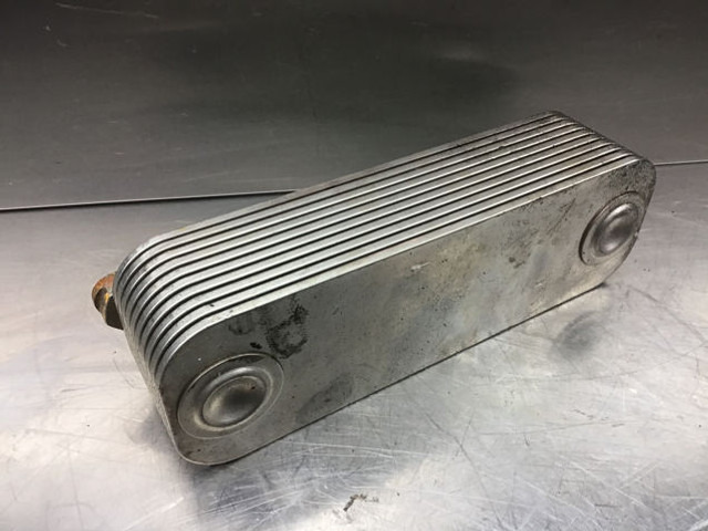 Liebherr Oil Cooler - Масляный радиатор: фото 3 Liebherr Oil Cooler - Масляный радиатор: фото 3