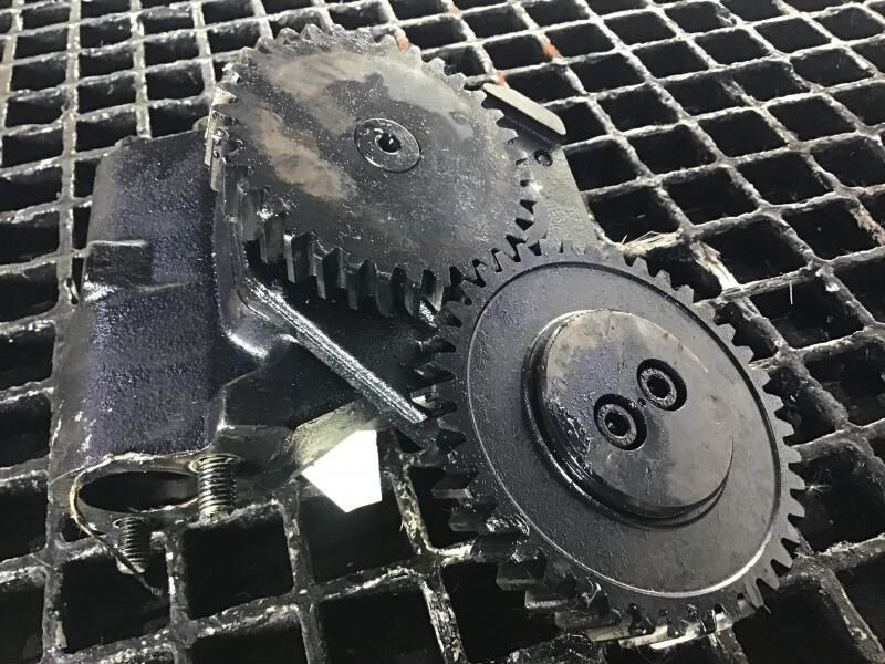 Liebherr Oil Pump - Масляный насос: фото 2 Liebherr Oil Pump - Масляный насос: фото 2