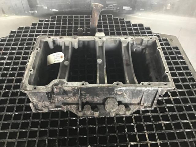 Liebherr Oil Sump - Масляный фильтр: фото 1 Liebherr Oil Sump - Масляный фильтр: фото 1