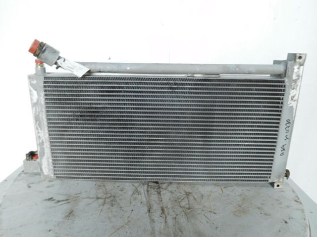 Liebherr Oilcooler - Масляный радиатор: фото 1 Liebherr Oilcooler - Масляный радиатор: фото 1