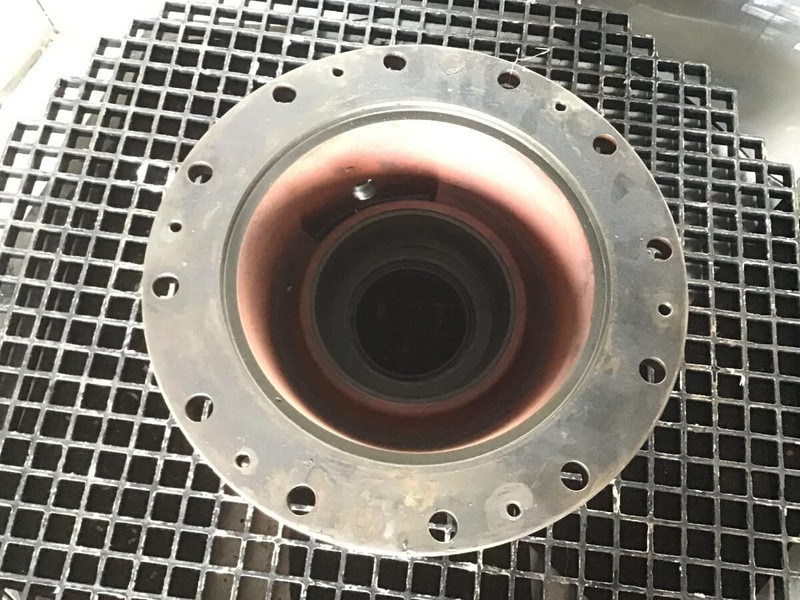 Liebherr Output Shaft Housing - Коробка передач: фото 2 Liebherr Output Shaft Housing - Коробка передач: фото 2