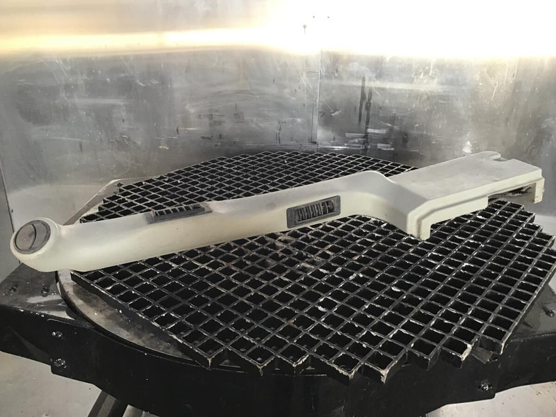 Liebherr R914HDSL / A904C Li / A900C Li / A316 Li / A314 Li - Кабина и интерьер: фото 1 Liebherr R914HDSL / A904C Li / A900C Li / A316 Li / A314 Li - Кабина и интерьер: фото 1