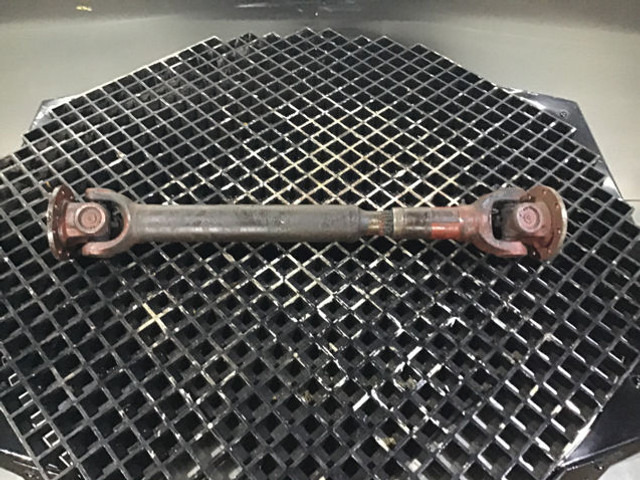 ZF Propeller Shaft - Приводный вал: фото 1 ZF Propeller Shaft - Приводный вал: фото 1