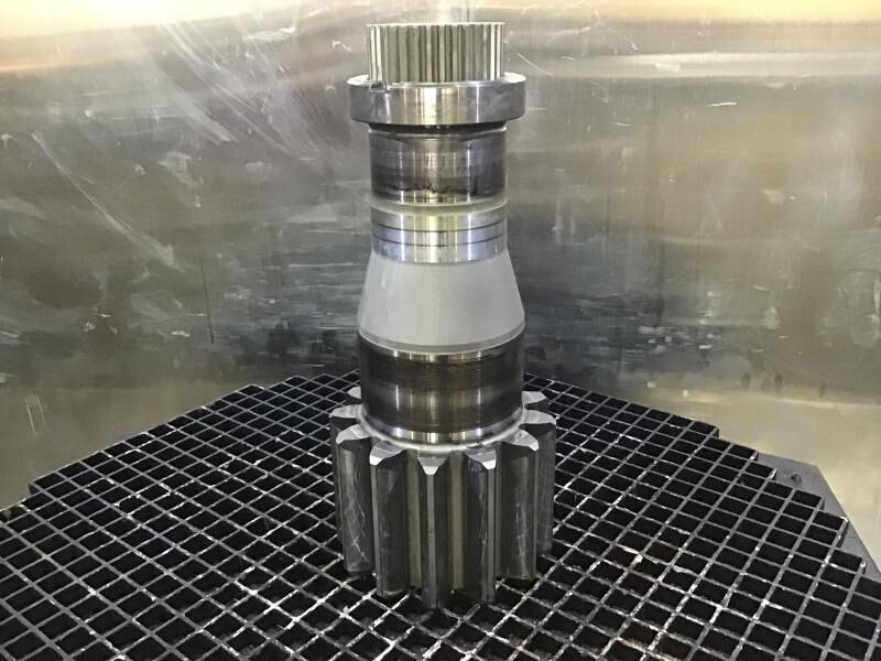 Liebherr Output Shaft - Запчасти: фото 1 Liebherr Output Shaft - Запчасти: фото 1