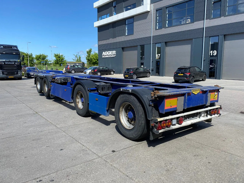 Broshuis 2Connect 2AKCC / 4 Axles / 3x Steering Axle / 2x Lift Axle - Полуприцеп-контейнеровоз/ Сменный кузов: фото 3 Broshuis 2Connect 2AKCC / 4 Axles / 3x Steering Axle / 2x Lift Axle - Полуприцеп-контейнеровоз/ Сменный кузов: фото 3