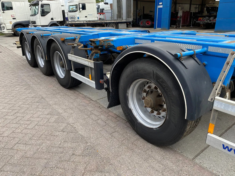 Полуприцеп-контейнеровоз/ Сменный кузов D-Tec CT-43-04D VCC-05 Combitrailer / 4 Axles / 1x Lift Axle: фото 8