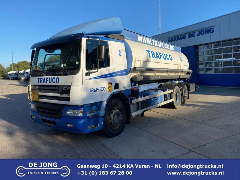 DAF CF 75.310 / Manual / 16000 LT / 5 Compartments / ADR / Euro 3 - Грузовик-цистерна: фото 1 DAF CF 75.310 / Manual / 16000 LT / 5 Compartments / ADR / Euro 3 - Грузовик-цистерна: фото 1