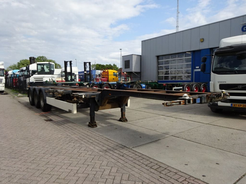 Kögel SW24 Container Chassis / 2x Extendable / BPW + Drum - Полуприцеп-контейнеровоз/ Сменный кузов: фото 4 Kögel SW24 Container Chassis / 2x Extendable / BPW + Drum - Полуприцеп-контейнеровоз/ Сменный кузов: фото 4