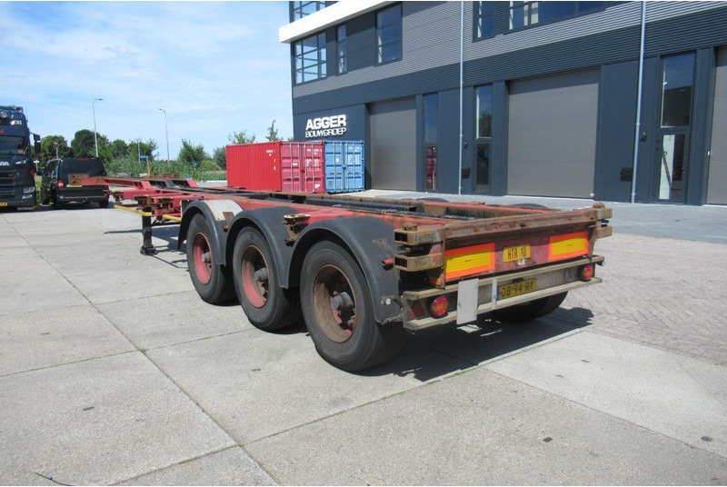 Renders Container Chassis / Extendable on rear / BPW + drum - Полуприцеп-контейнеровоз/ Сменный кузов: фото 2 Renders Container Chassis / Extendable on rear / BPW + drum - Полуприцеп-контейнеровоз/ Сменный кузов: фото 2