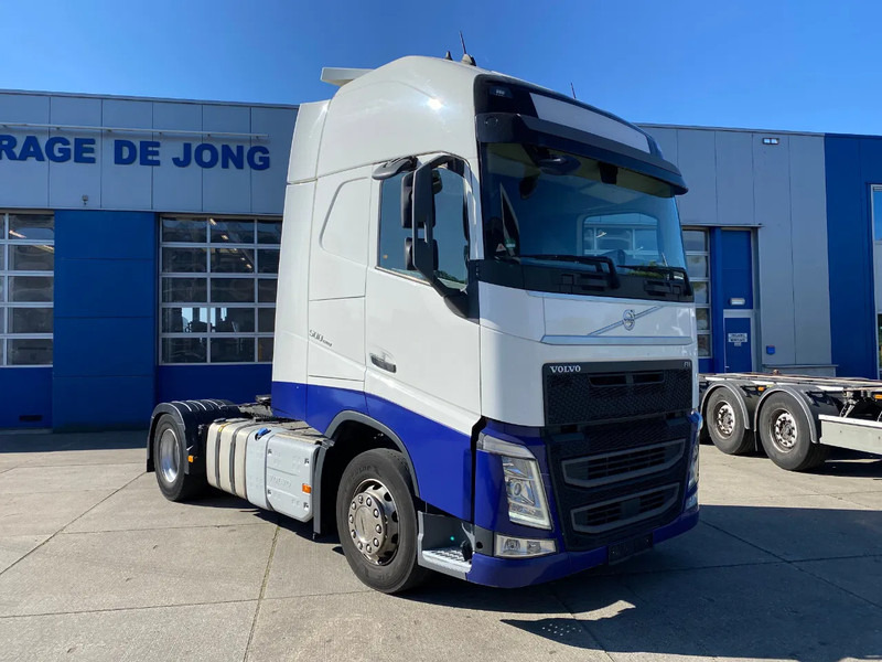 Volvo FH 13.500 Globetrotter XL / I-Park Cool / 2x Tank / Euro 6D - Тягач: фото 3 Volvo FH 13.500 Globetrotter XL / I-Park Cool / 2x Tank / Euro 6D - Тягач: фото 3