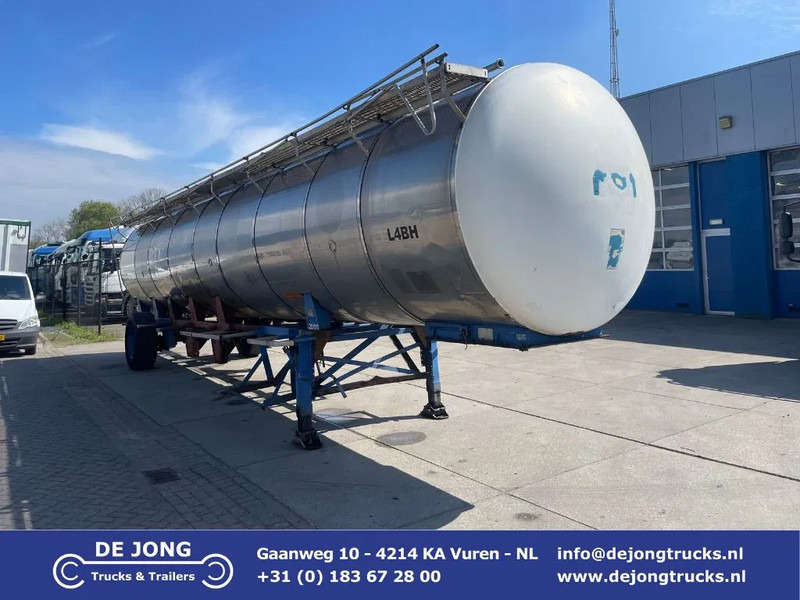 Van Hool Tank / For Parts / Inox / 3 compartments / ADR / 31500 LT - Полуприцеп-цистерна: фото 1 Van Hool Tank / For Parts / Inox / 3 compartments / ADR / 31500 LT - Полуприцеп-цистерна: фото 1